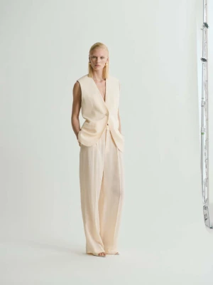 Proste lejące spodnie garniturowe waniliowy - Kobieta - - MANGO