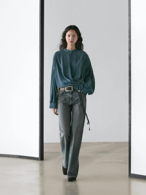 Proste Rozszerzane Jeansy Ze Średnim Stanem - Średni Niebieski - - Massimo Dutti - Kobieta