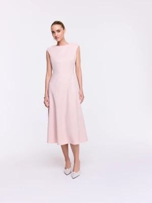 Pudroworóżowa sukienka midi z rozkloszowanym dołem TARANKO