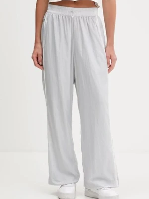 Puma spodnie dresowe PUMA x ROSÉ damskie kolor szary gładkie 633796