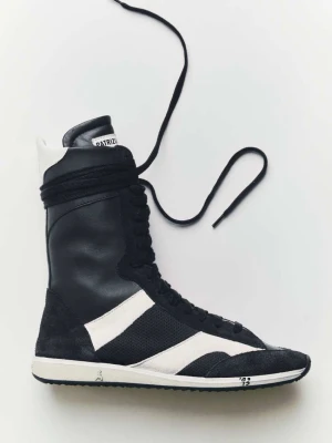 Racing SKIN '93 Sneakers Patrizia Pepe czarny