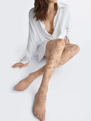 Rajstopy damskie cieliste w trójwymiarowe róże Emmy C04 Marilyn