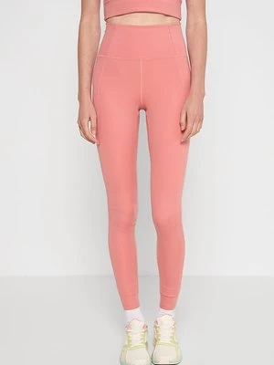 Rajstopy Girlfriend Collective