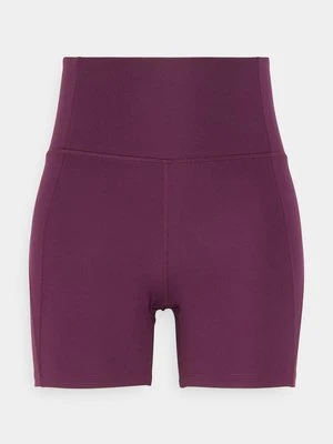 Rajstopy Girlfriend Collective