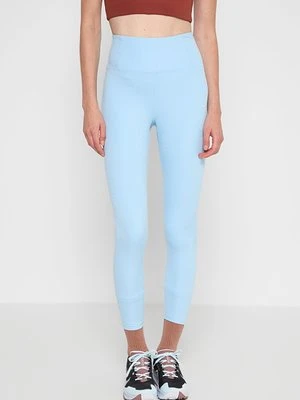 Rajstopy Girlfriend Collective