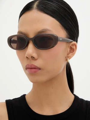 Ray-Ban okulary przeciwsłoneczne damskie kolor brązowy 0RB4441D
