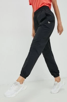 Reebok Classic spodnie dresowe ARCHIVE ESSENTIALS damskie kolor czarny gładkie HH9753.100019213