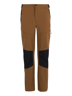 Regatta Spodnie trekkingowe "Questra V" w kolorze jasnobrązowym rozmiar: 52