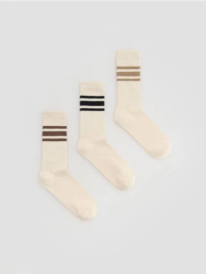 Reserved - 3 pack długich skarpet - złamana biel