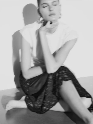 Reserved - Asymetryczna spódnica - czarny