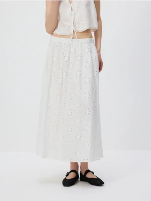 Reserved - Ażurowa spódnica midi - złamana biel
