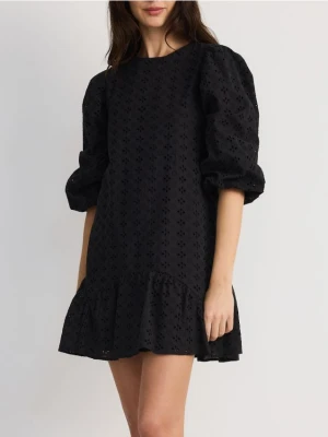Reserved - Ażurowa sukienka mini - czarny