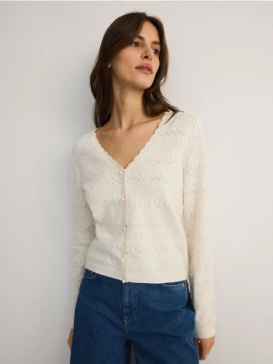 Reserved - Ażurowy kardigan z wiskozą - kremowy