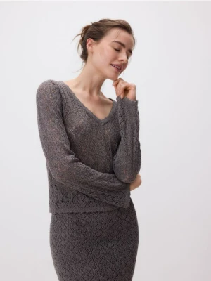 Reserved - Ażurowy sweter - brązowy