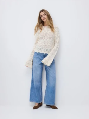 Reserved - Ażurowy sweter z bawełną - kremowy