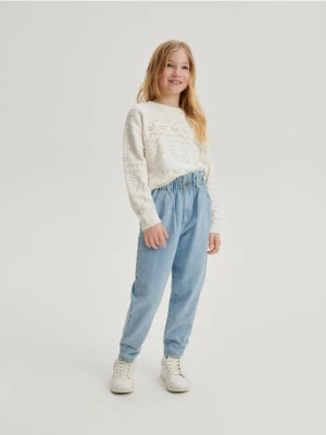 Reserved - Ażurowy sweter - złamana biel