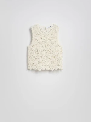 Reserved - Ażurowy top - złamana biel