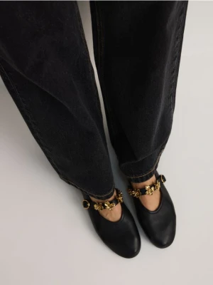 Reserved - Baleriny z ozdobnym paskiem - czarny