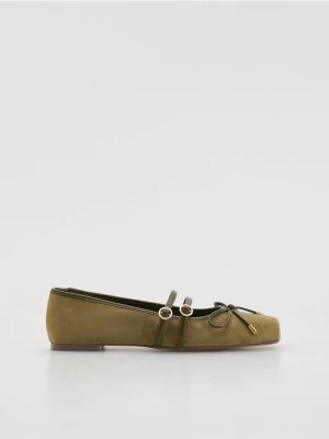 Reserved - Baleriny z paskami - oliwkowy