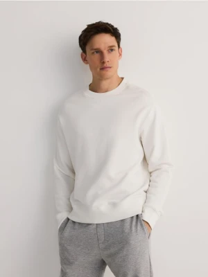 Reserved - Bawełniana bluza oversize - złamana biel