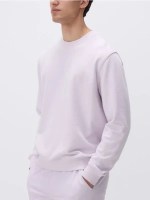 Reserved - Bawełniana bluza regular fit - lawendowy