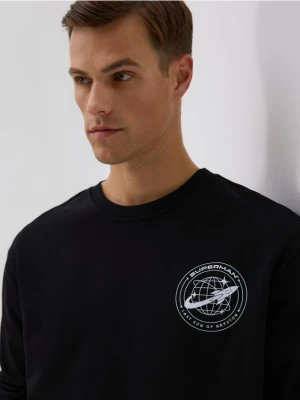 Reserved - Bawełniana bluza SUPERMAN™ - czarny