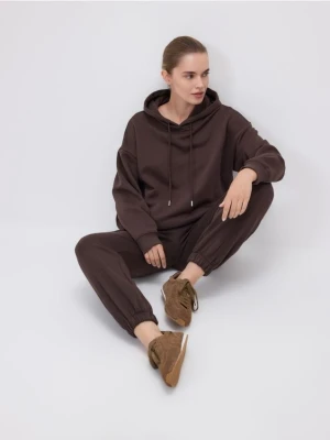 Reserved - Bawełniana bluza z kapturem - ciemnobrązowy