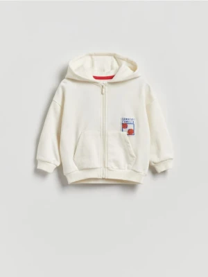 Reserved - Bawełniana bluza z kapturem - złamana biel