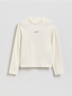 Reserved - Bawełniana bluzka z haftem - złamana biel