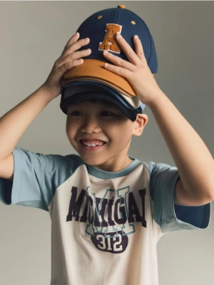 Reserved - Bawełniana czapka z daszkiem - wielobarwny