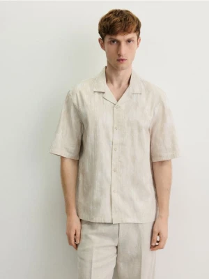 Reserved - Bawełniana koszula comfort fit - beżowy