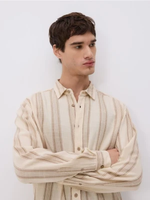 Reserved - Bawełniana koszula regular fit - beżowy