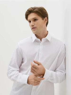 Reserved - Bawełniana koszula regular fit - biały