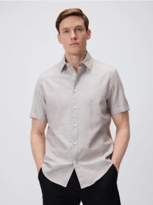 Reserved - Bawełniana koszula regular fit - brązowy