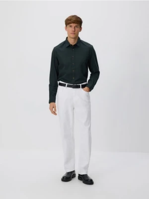Reserved - Bawełniana koszula regular fit - ciemnozielony