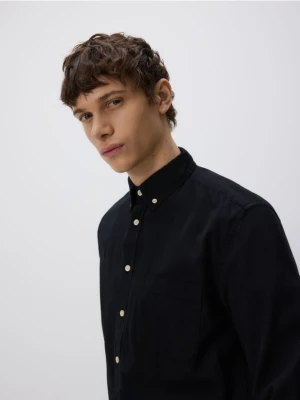 Reserved - Bawełniana koszula regular fit - czarny