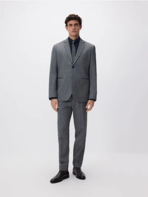 Reserved - Bawełniana koszula regular fit - granatowy