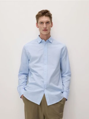 Reserved - Bawełniana koszula regular fit - jasnoniebieski
