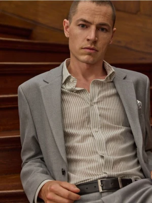 Reserved - Bawełniana koszula regular fit - jasnozielony