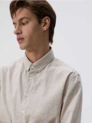 Reserved - Bawełniana koszula slim fit - beżowy