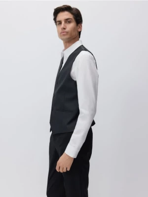 Reserved - Bawełniana koszula slim fit - biały