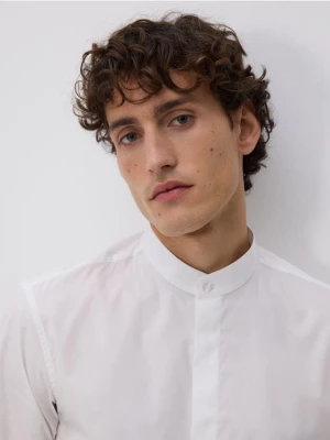 Reserved - Bawełniana koszula slim fit - biały