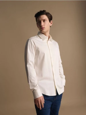 Reserved - Bawełniana koszula slim fit - biały