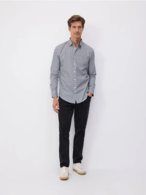 Reserved - Bawełniana koszula slim fit - granatowy