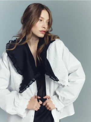 Zdjęcie produktu Reserved - Bawełniana koszula z haftem - biały