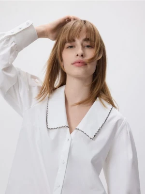 Reserved - Bawełniana koszula z kołnierzykiem - biały