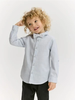 Reserved - Bawełniana koszula z muszką - jasnoniebieski