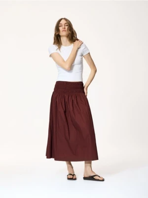 Reserved - Bawełniana spódnica maxi - mahoniowy