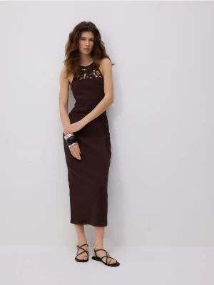 Reserved - Bawełniana sukienka maxi - ciemnobrązowy