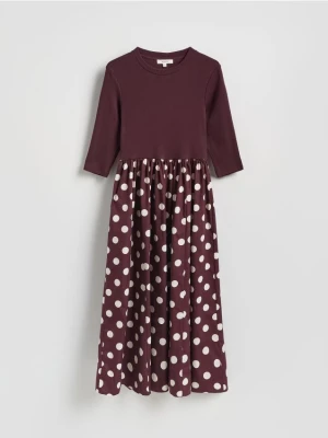 Reserved - Bawełniana sukienka midi - mahoniowy